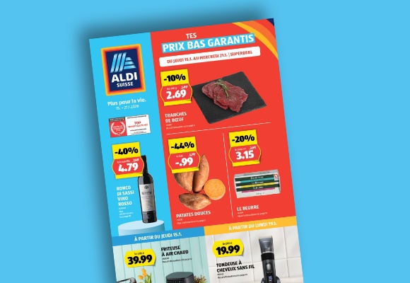 Le prospectus ALDI SUISSE en ligne est consulté sur une tablette.