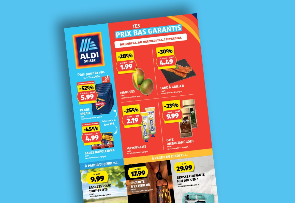 Le prospectus ALDI SUISSE en ligne est consulté sur une tablette.