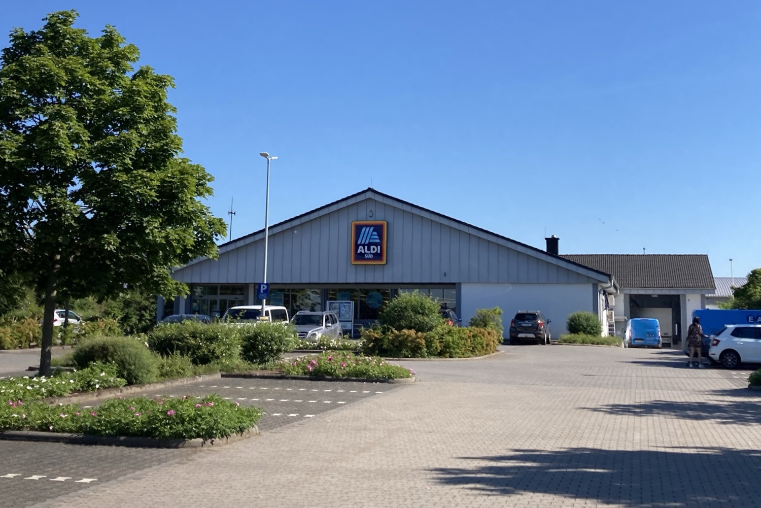 ALDI SÜD verkauft Filiale in Alzenau (Bayern)