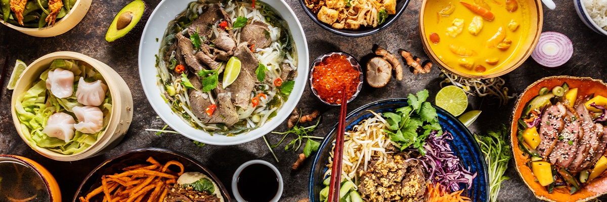 Große Auswahl an asiatischen Gerichten