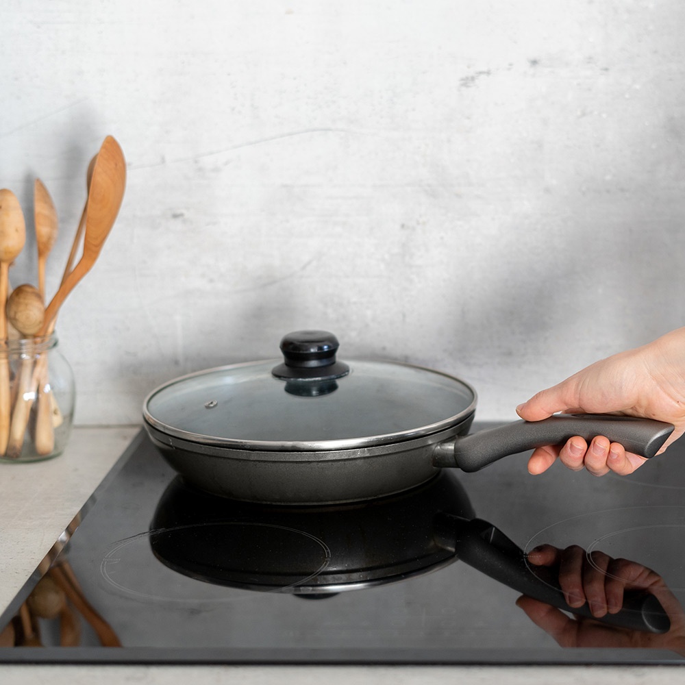 Padelle in accaio rivestite in ceramica