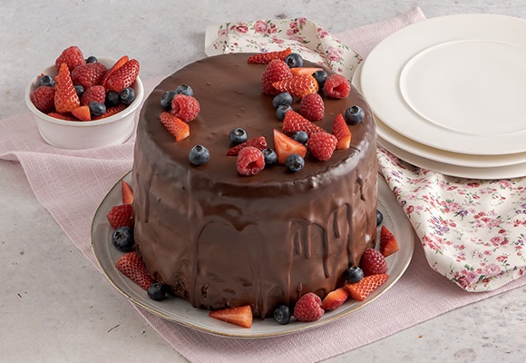 Torta cioccolato e frutti di bosco 