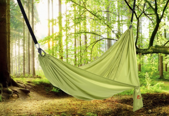 Nachhaltigeres Camping für alle leistbar machen: ALDI SÜD bietet Produktlinie von Arved Fuchs an