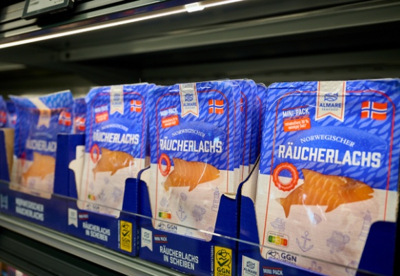 ALDI senkt Lachs-Preise dauerhaft – Festtagsklassiker pünktlich zur Weihnachtszeit günstiger