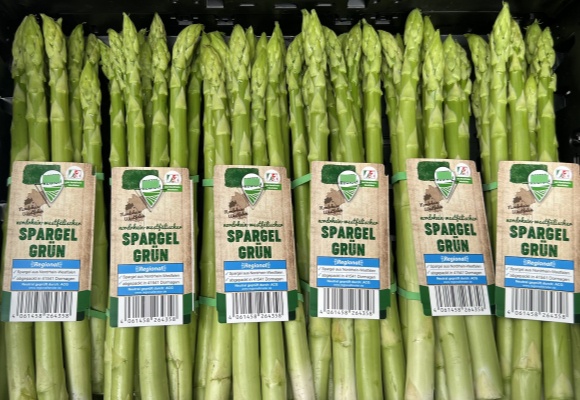 Auf Weiß folgt Grün Auch grüner Spargel bei ALDI SÜD in dieser Saison