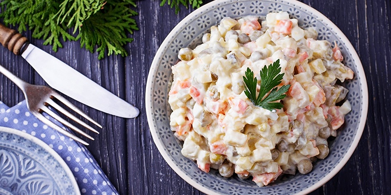 Insalata russa vegana