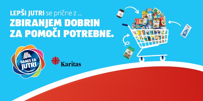 Nakupovalni voziček poln darovane hrane