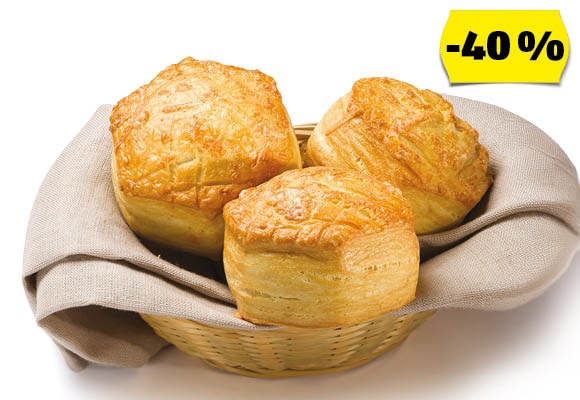 AZON MELEGÉBEN Sajtos pogácsa, 77 g/darab