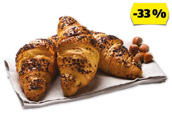 AZON MELEGÉBEN Kakaós-mogyorókrémes töltött croissant, 78 g/darab