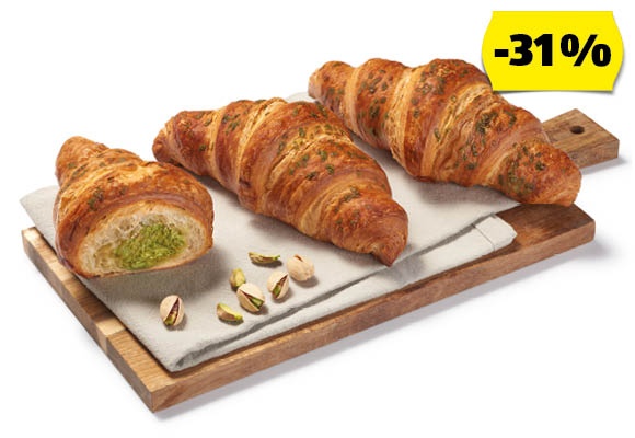 AZON MELEGÉBEN Pisztáciakrémmel töltött croissant, 95 g/darab