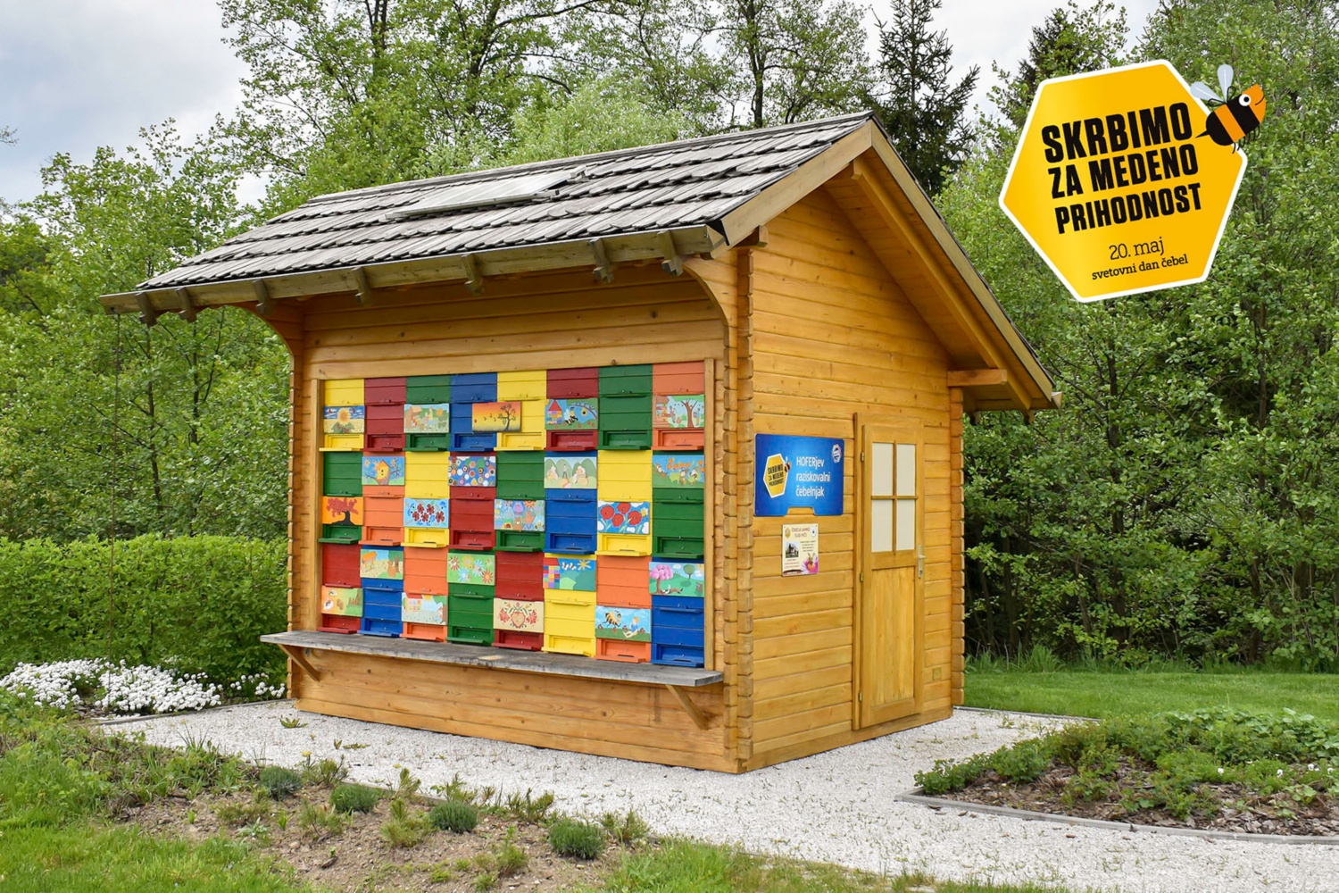 HOFERjev barvit čebelnjak