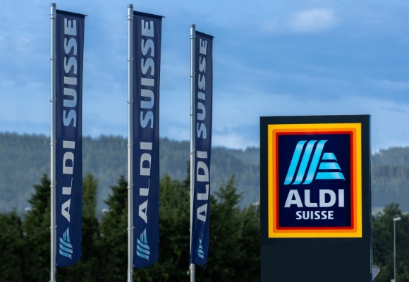 ALDI SUISSE: Lernende leiten für eine Woche Filiale in Bazenheid