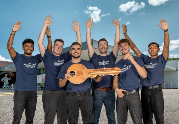 ALDI SUISSE: Lernende leiten für eine Woche Filiale in Bern