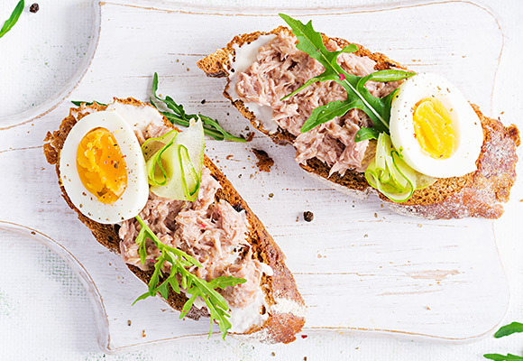 Tonno al naturale/in olio di semi di girasole Almare Seafood