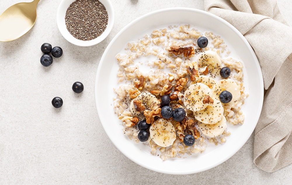 Yogurt bowl: la tua colazione buona, sana, equilibrata e trendy