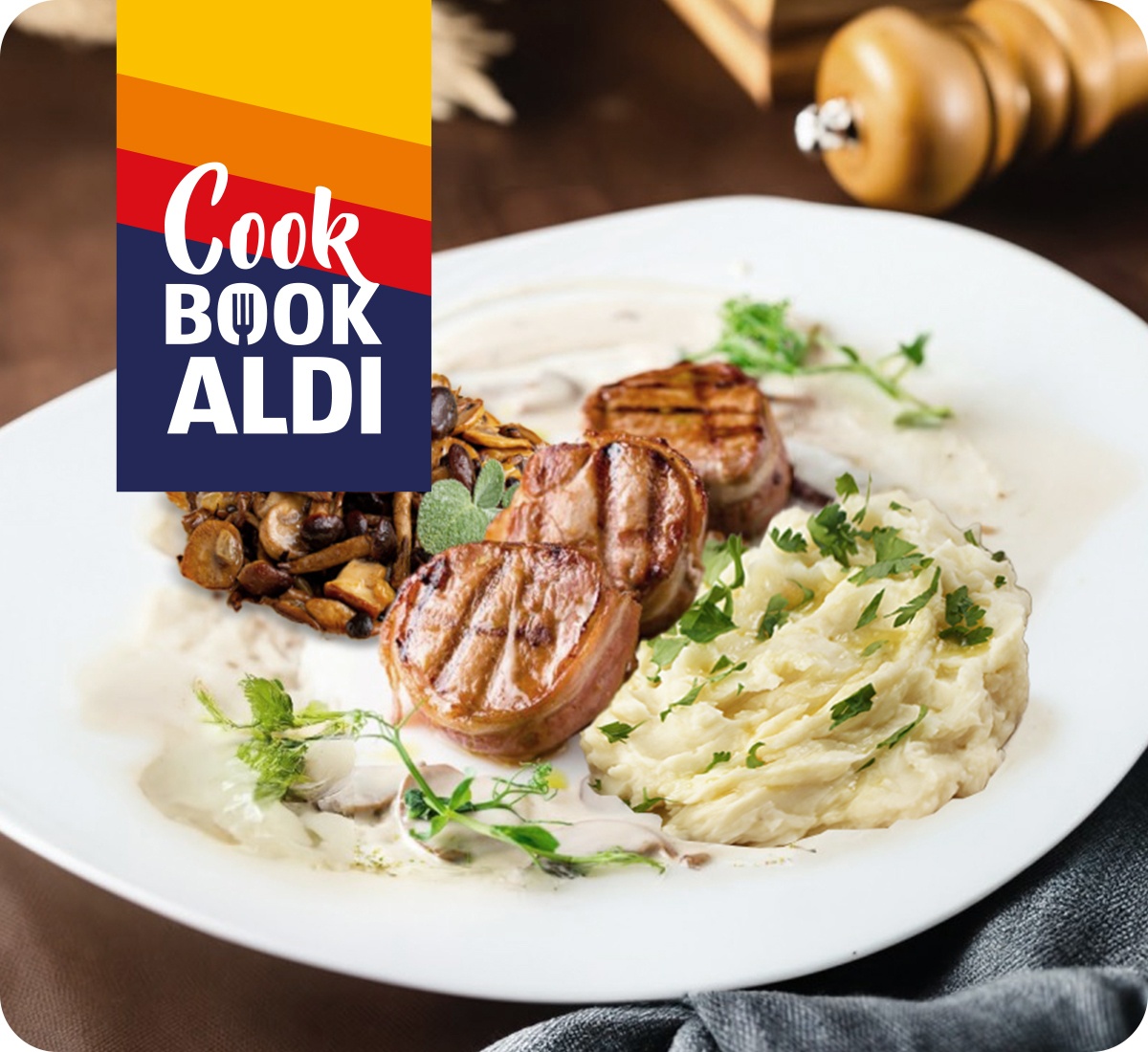 Filetto di maiale in crosta di pancetta, purè di cavolfiore e funghi pioppini