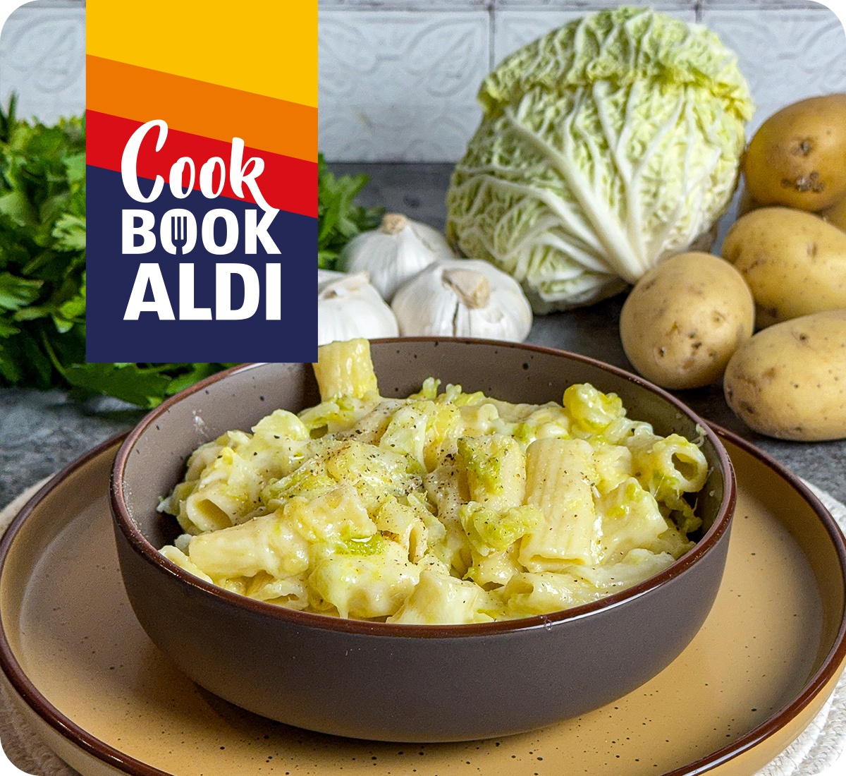 Pasta verza, patate e provola