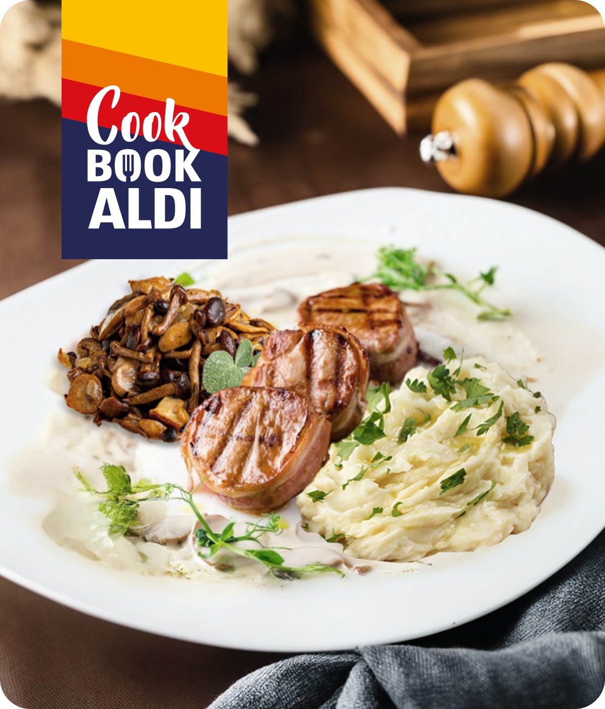 Filetto di maiale in crosta di pancetta, purè di cavolfiore e funghi pioppini