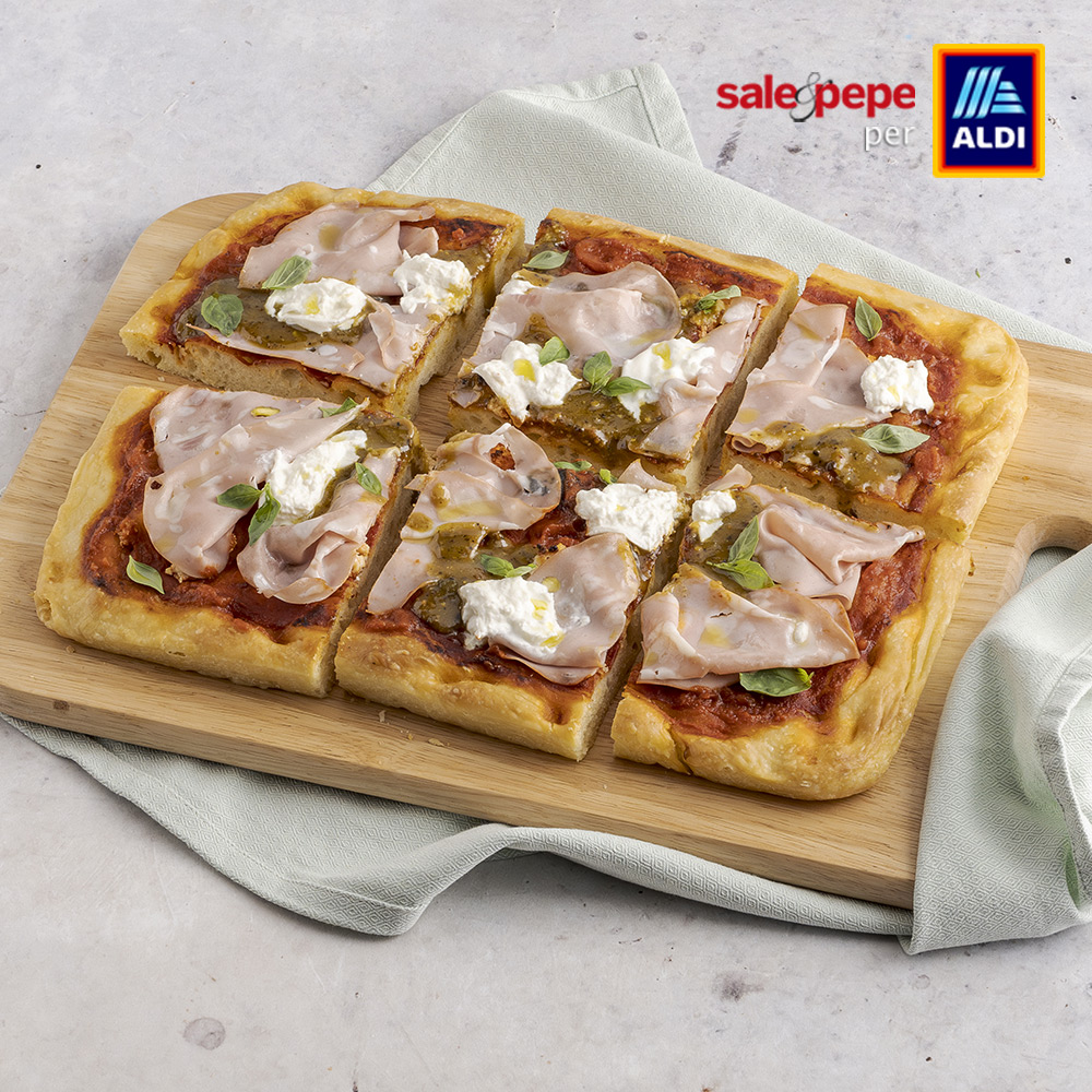 Pizza con ricotta, pistacchio e mortadella | Ricetta di Sale & Pepe per ALDI