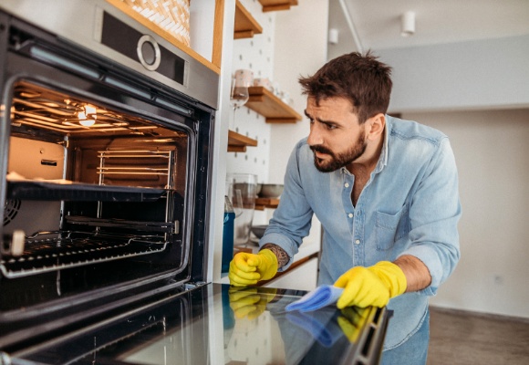 Backofen reinigen