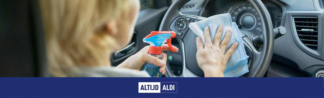 Auto schoonmaken binnenkant
