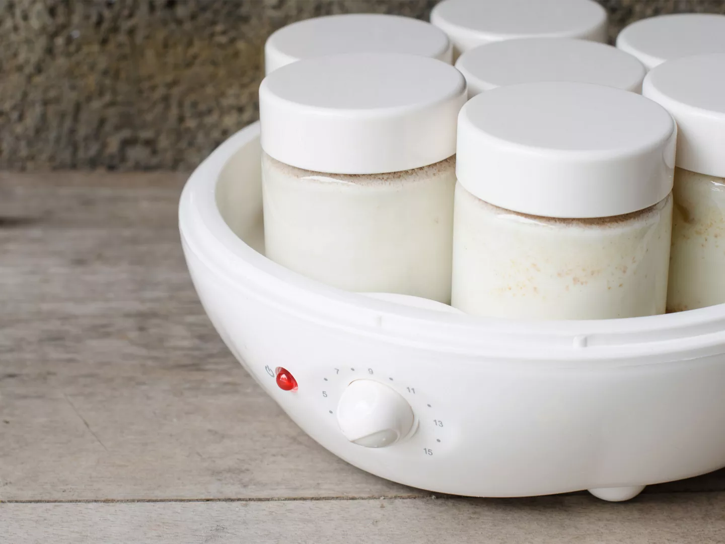Yogur casero hecho con yogurtera