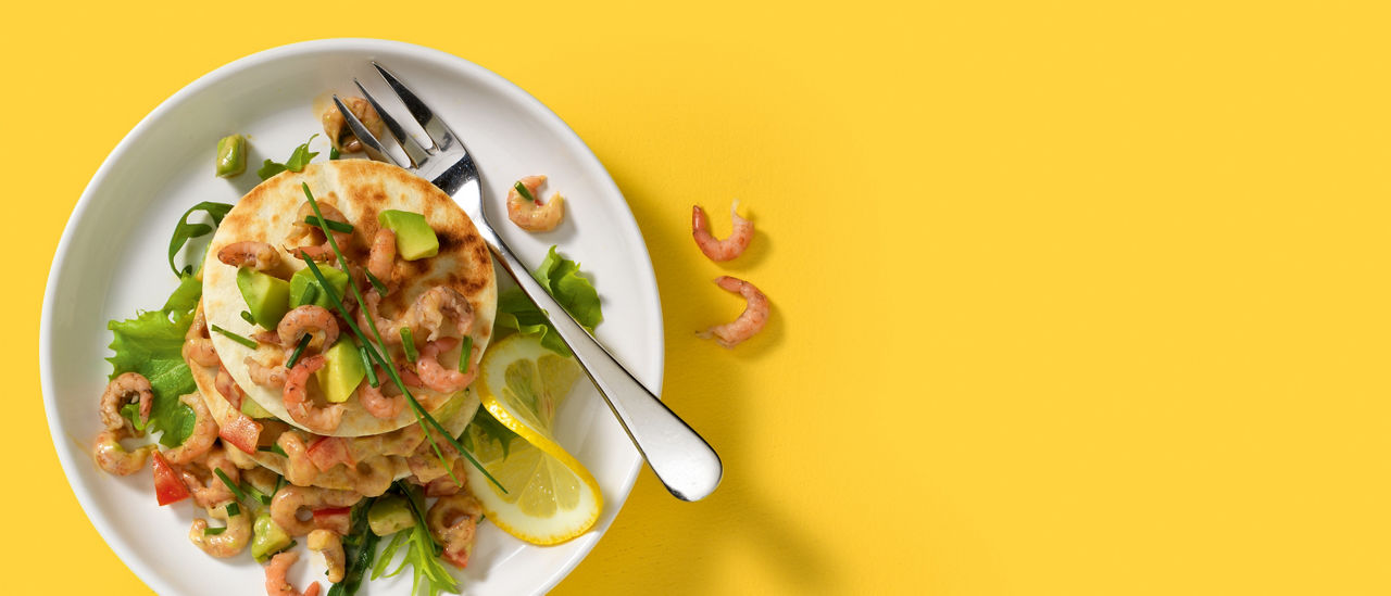Krokant taartje met garnalen en avocado van ALDI