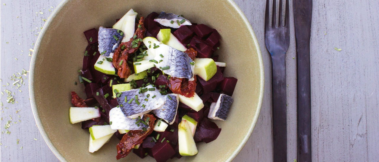 Bietensalade met Hollandse nieuwe van ALDI