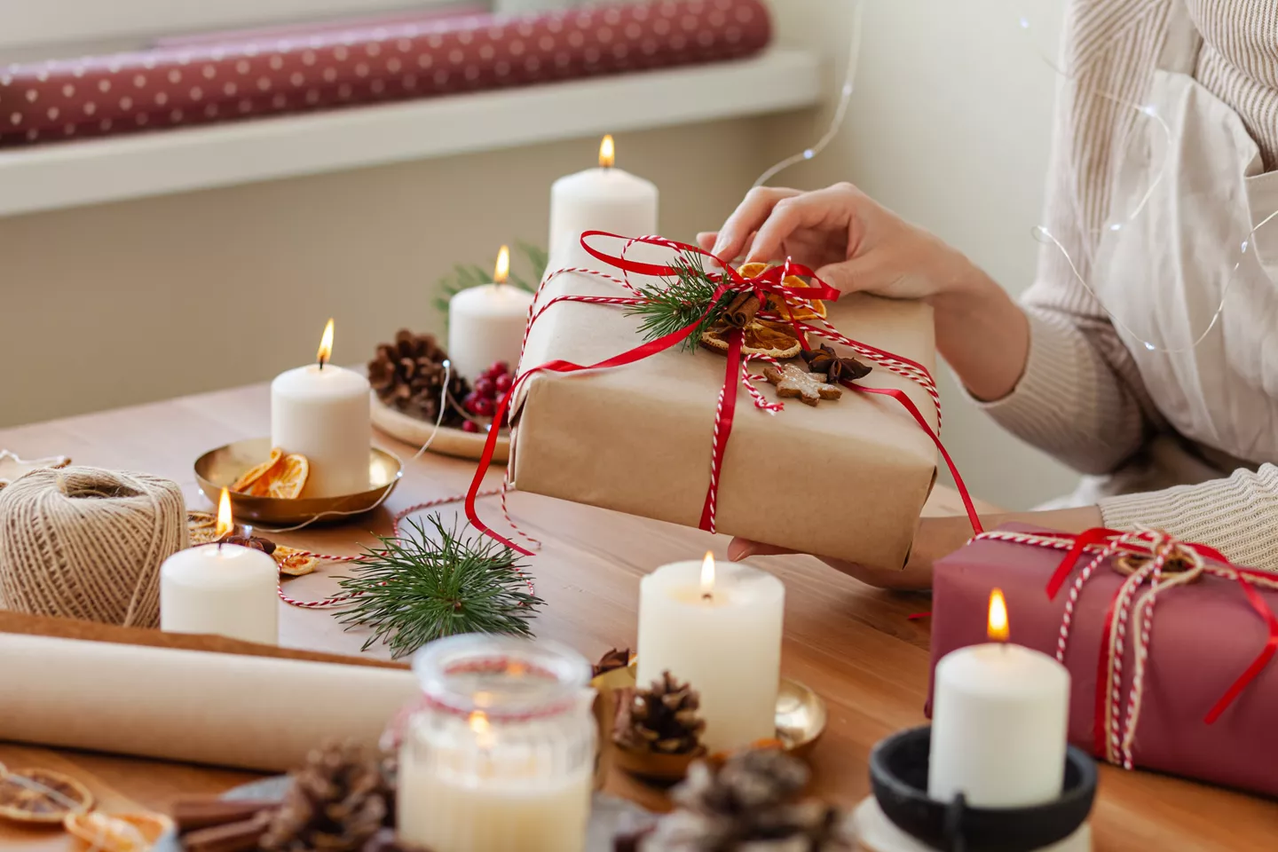 Kerstcadeaus inpakken met ALDI