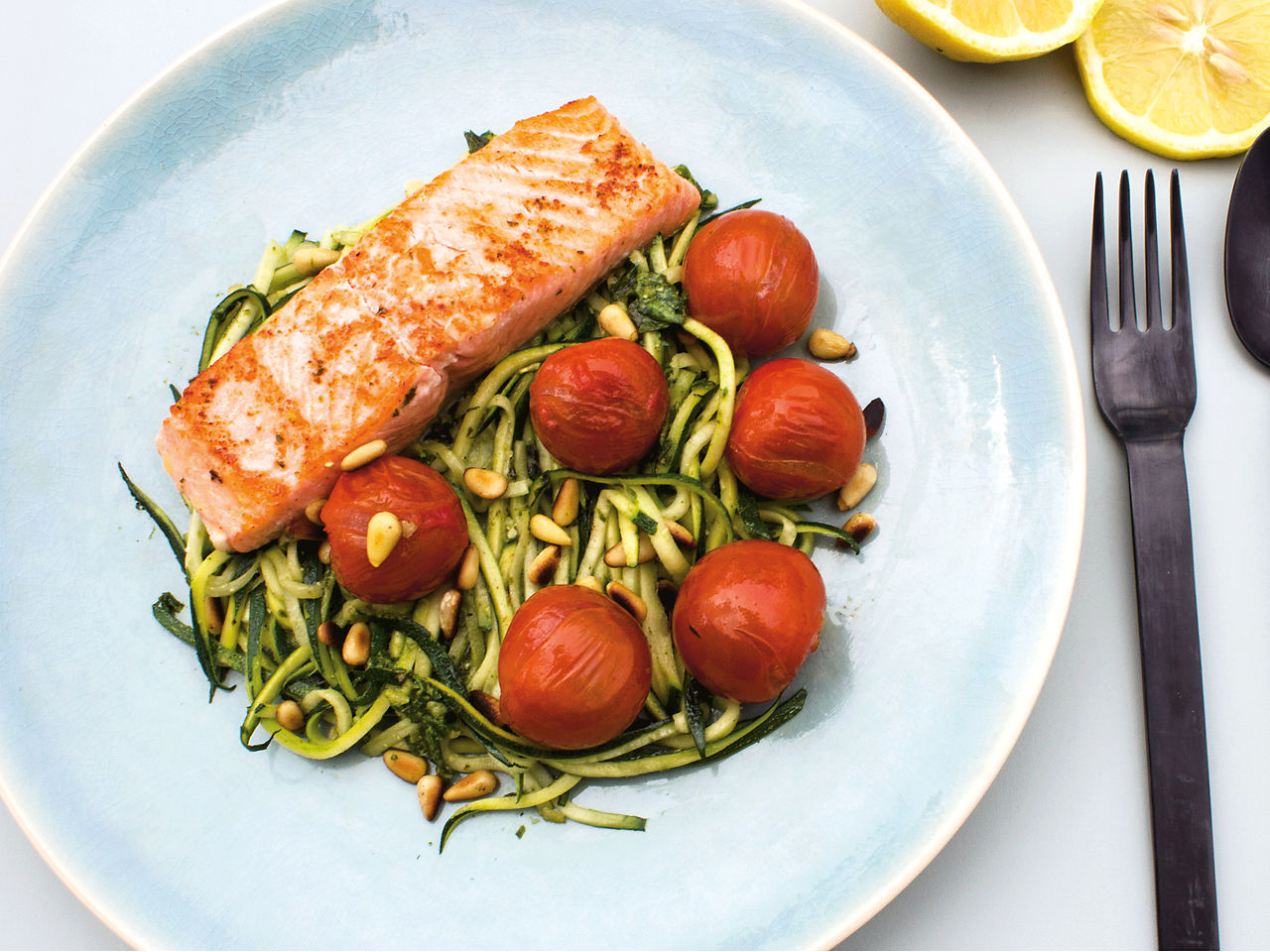 Courgetti met zalm en verse pesto van ALDI