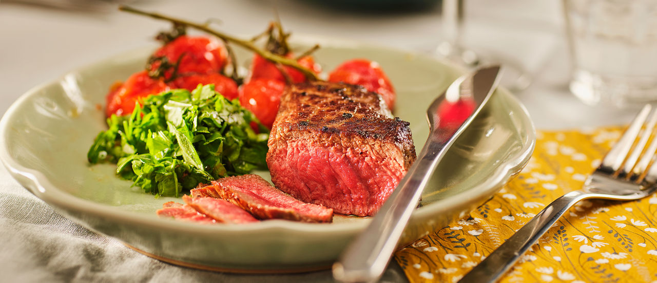 Angus biefstuk met gepofte tomaat en kruidensalsa - ALDI Supermarkten