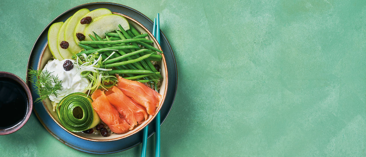 Zweedse Poké Bowl met gerookte zalm van ALDI