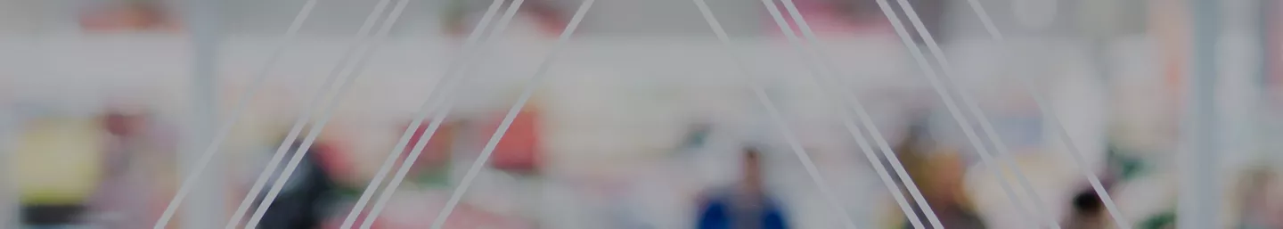 ALDI winkel gezien door het raam