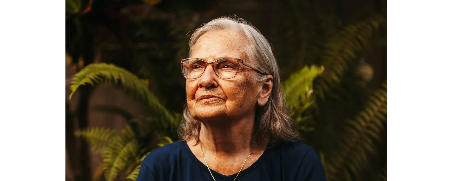 Piel de una persona anciana para representar la salud en la piel