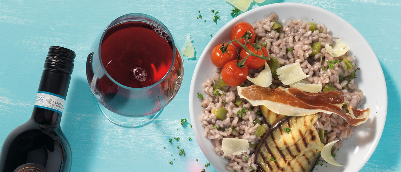 Risotto met aubergine en parmaham crisps bij ALDI