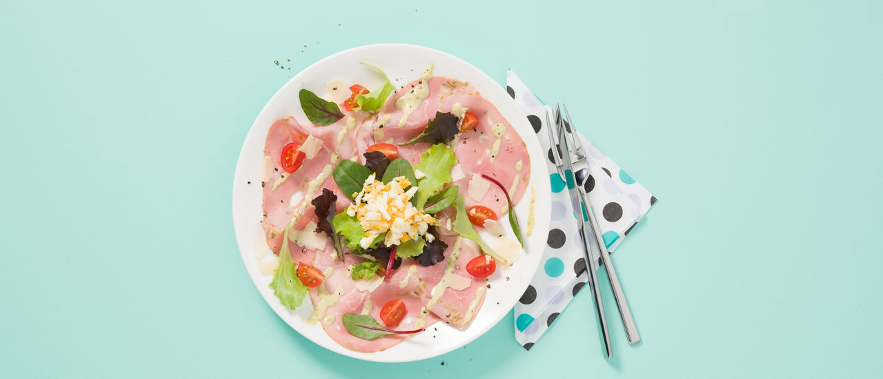 Hamcarpaccio met een paastintje van ALDI