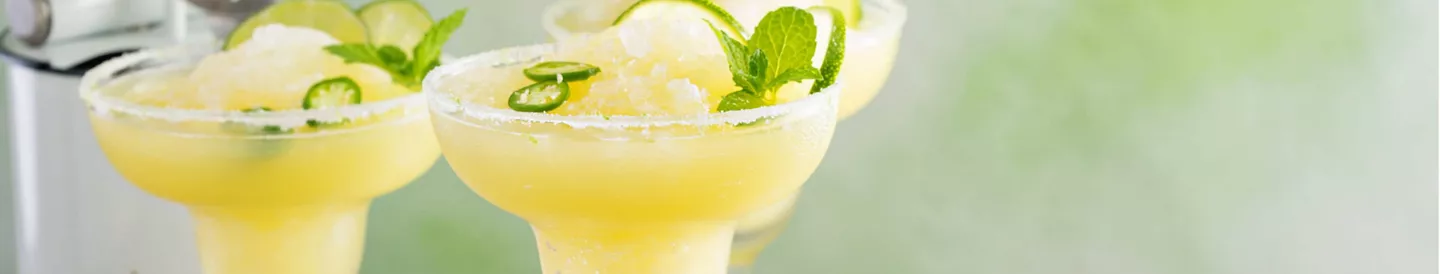 Cócteles margarita servidos copa margarita | ALDI Supermercados