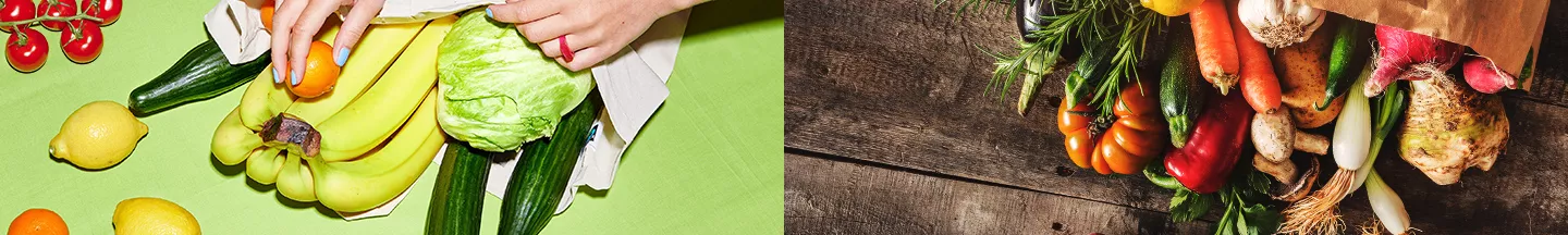 Links ein Jutebeutel aus dem frisches Gemüse und Obst herausfällt, recht daneben eine ebenfalls gefüllte Papiertüte.