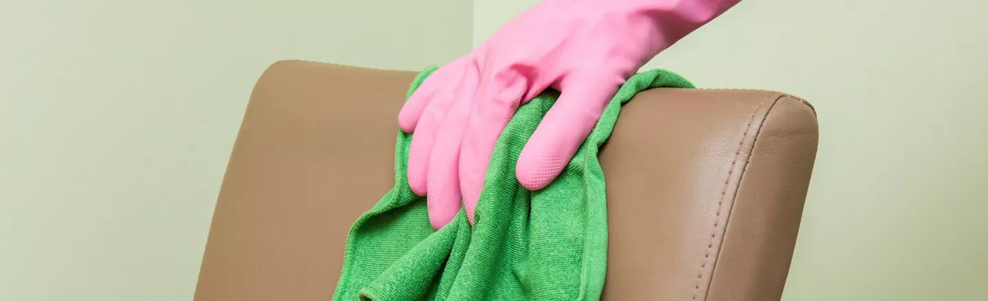 leer schoonmaken met azijn