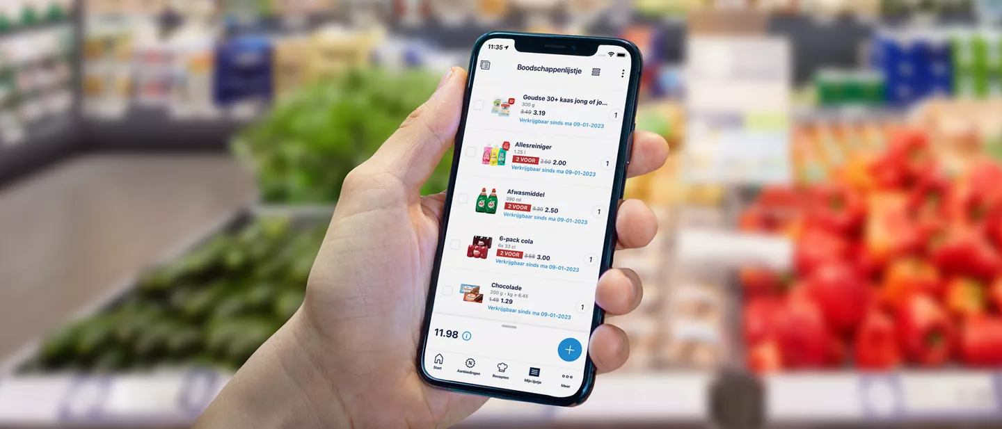 ALDI App op een Smartphone in een ALDI winkel – ALDI App