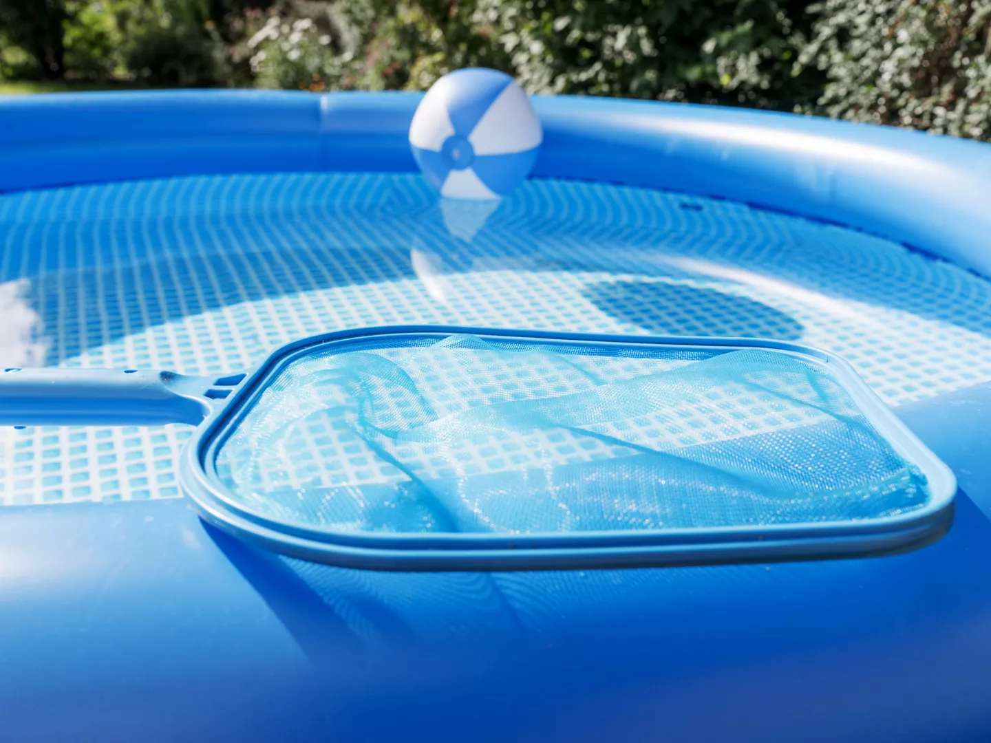 Piscina desmontable mantenimiento recoge hojas