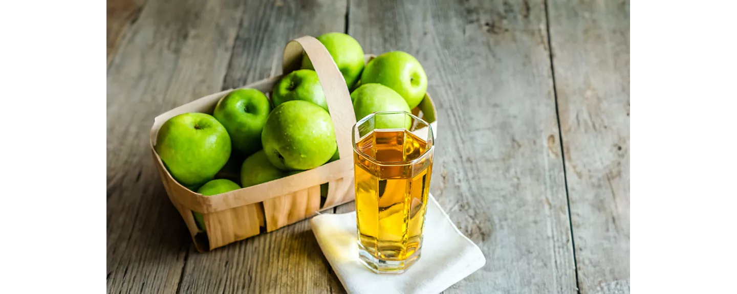 Zumo de manzana verde