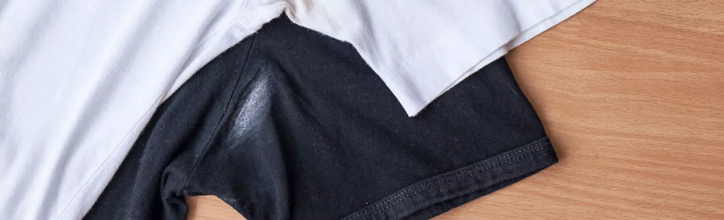 deo vlekken verwijderen