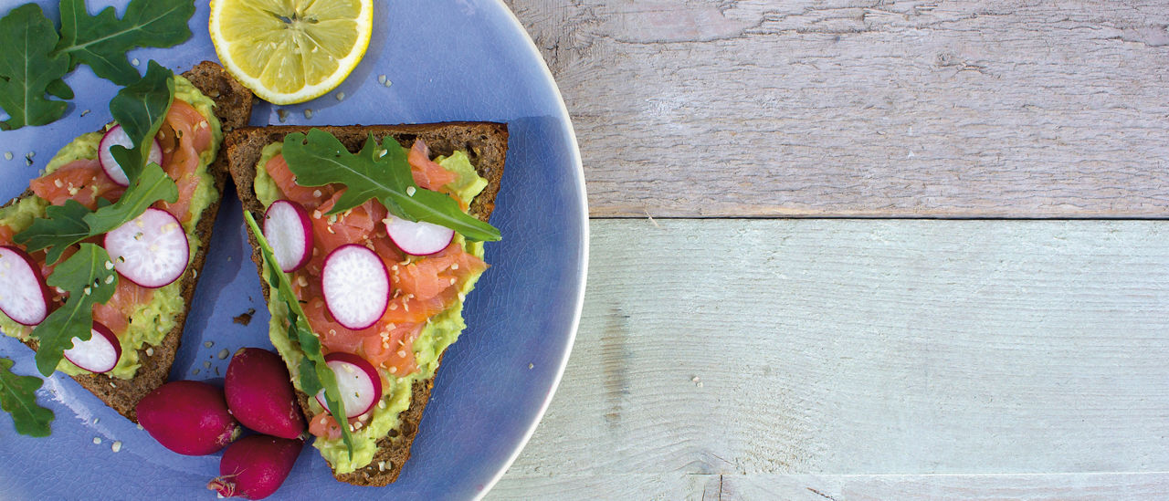 Broodje zalm met avocadospread van ALDI