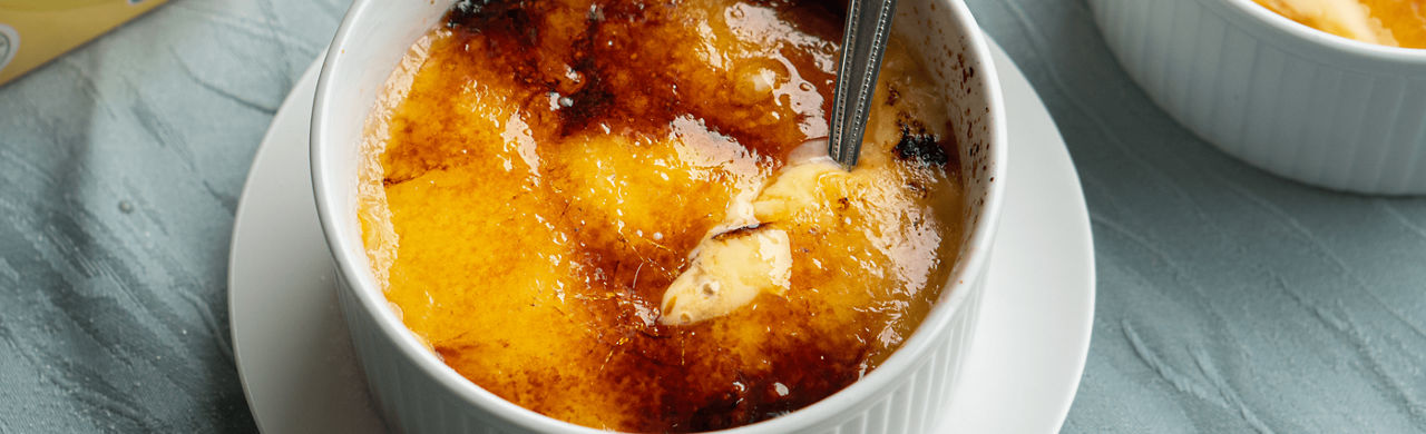 Crème brûlée van vanillevla: makkelijk en snel 