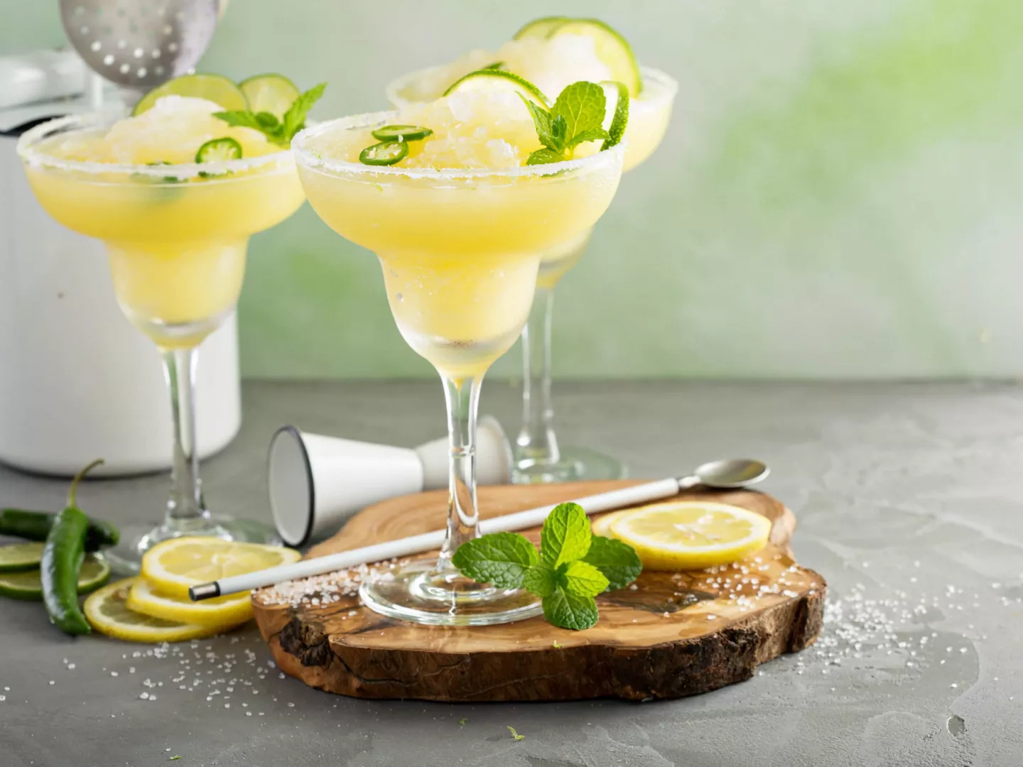 Cócteles margarita servidos copa margarita | ALDI Supermercados