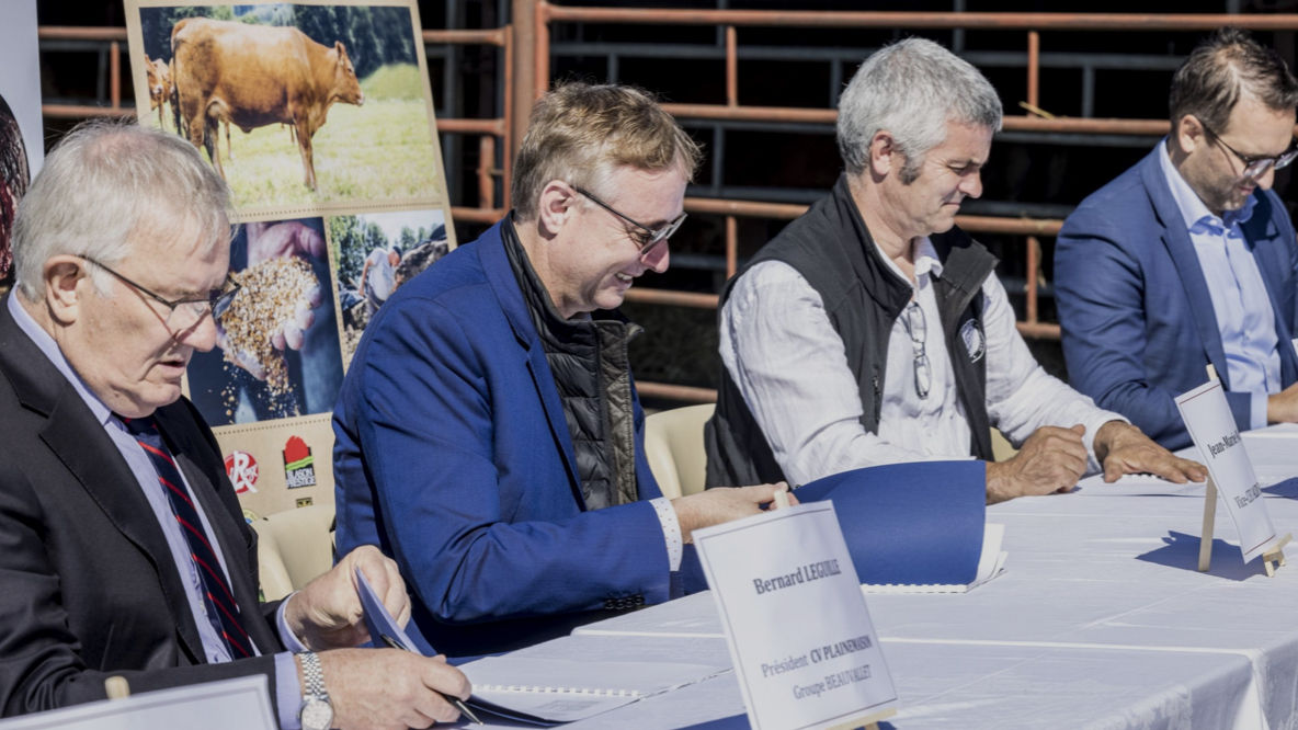 Aux côtés des producteurs français