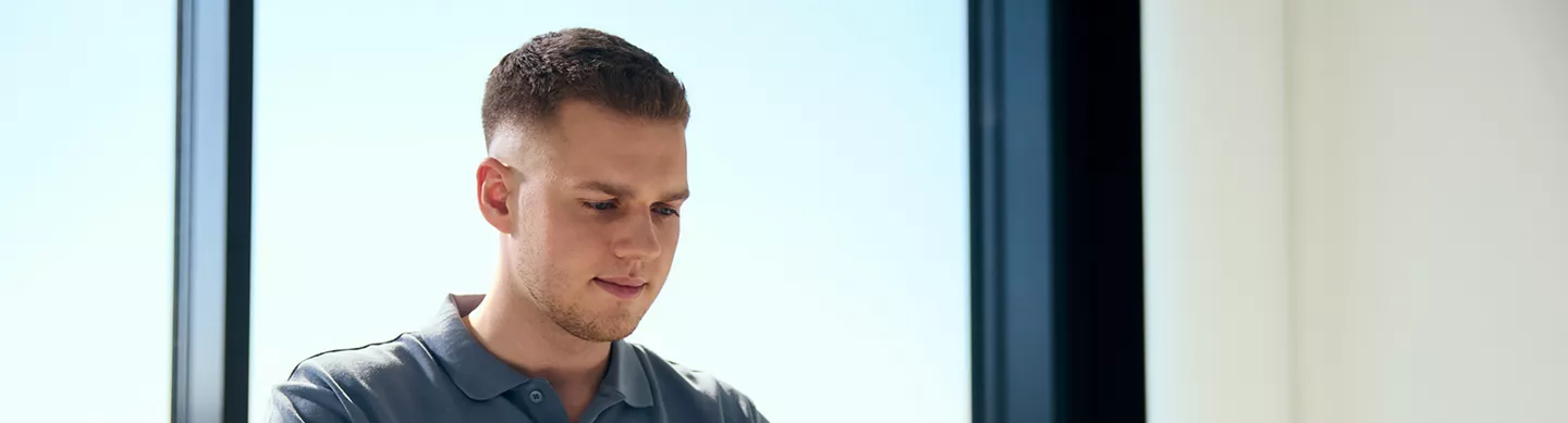 Mitarbeiterin IT und Technoloy