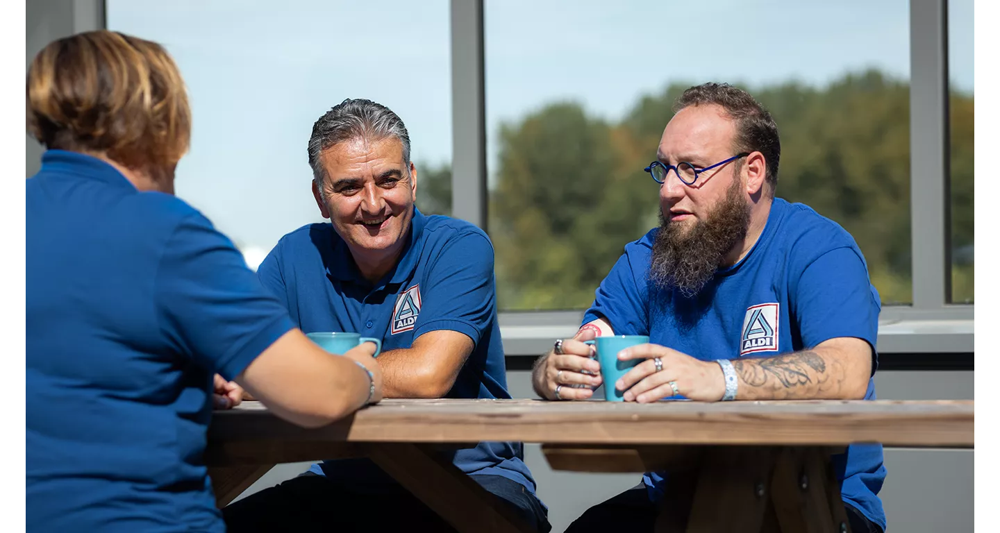 MEER GEZELLIGHEID DAN JE DENKT