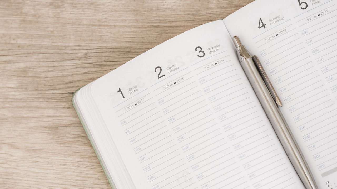 attention à la lune